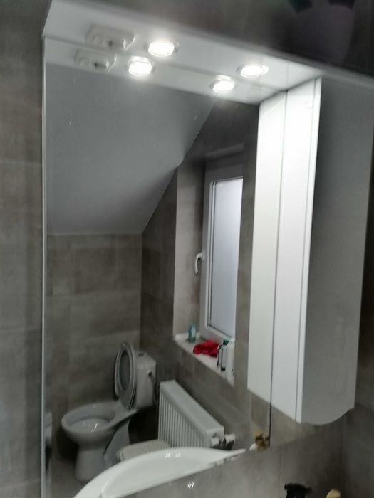 Dulap baie cu priza și lumina