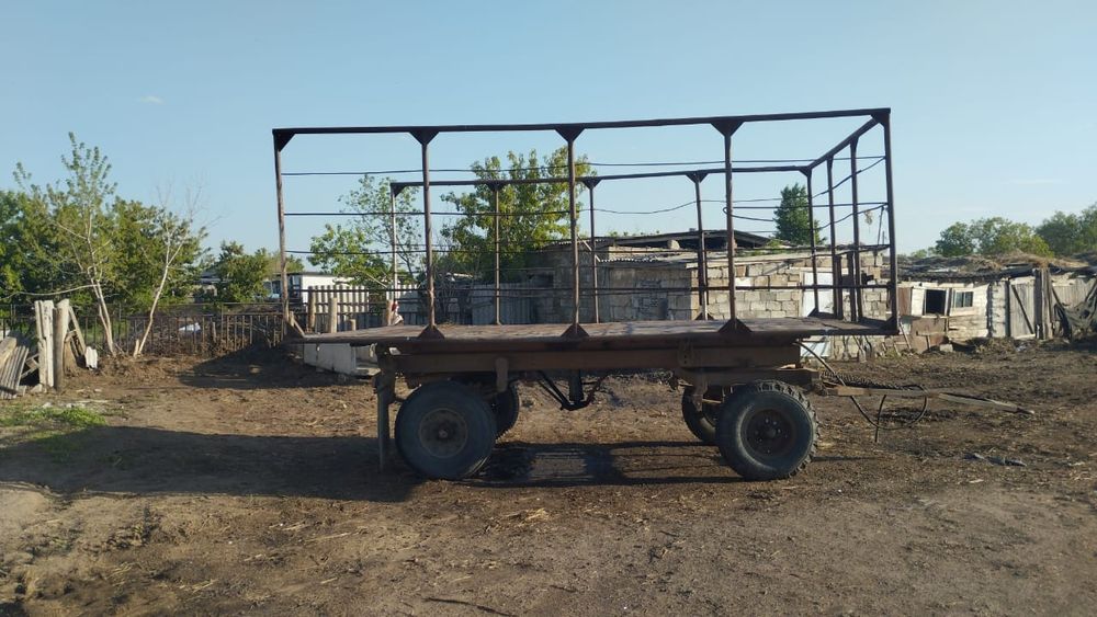 Продам два трактора