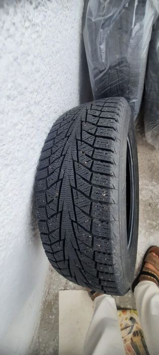 Шины 205/60 R16 комплект
