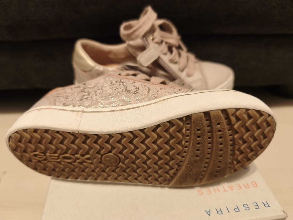 Incaltaminte Geox respira fete, marimea 28, ca noi