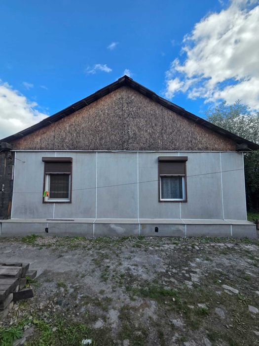 дом барачного типа в Рабочем .Рассрочка