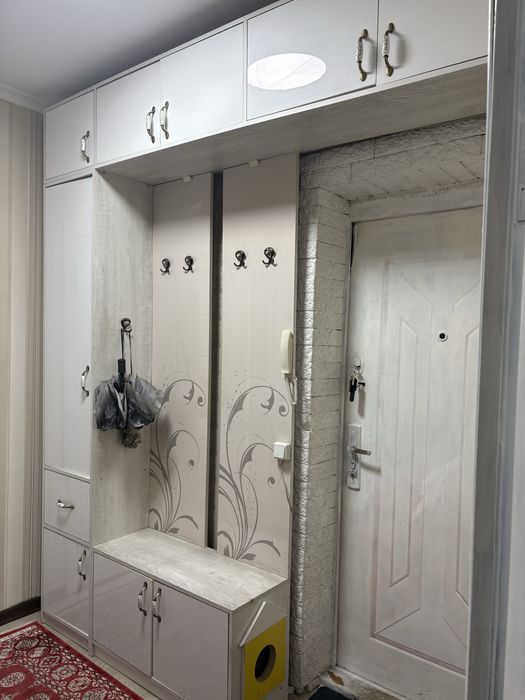 Продам прихожку, б/у