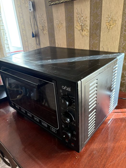 Продам настольную электропечь artel (духовка)
