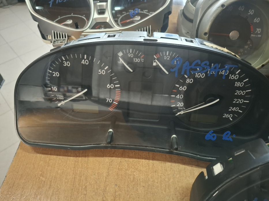 Ceasuri de bord  Zafira A   Corsa C  Mondeo  Polo 6N Lupo Passat  Mini