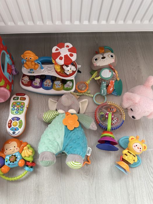 jucarii se vand toate sau separat