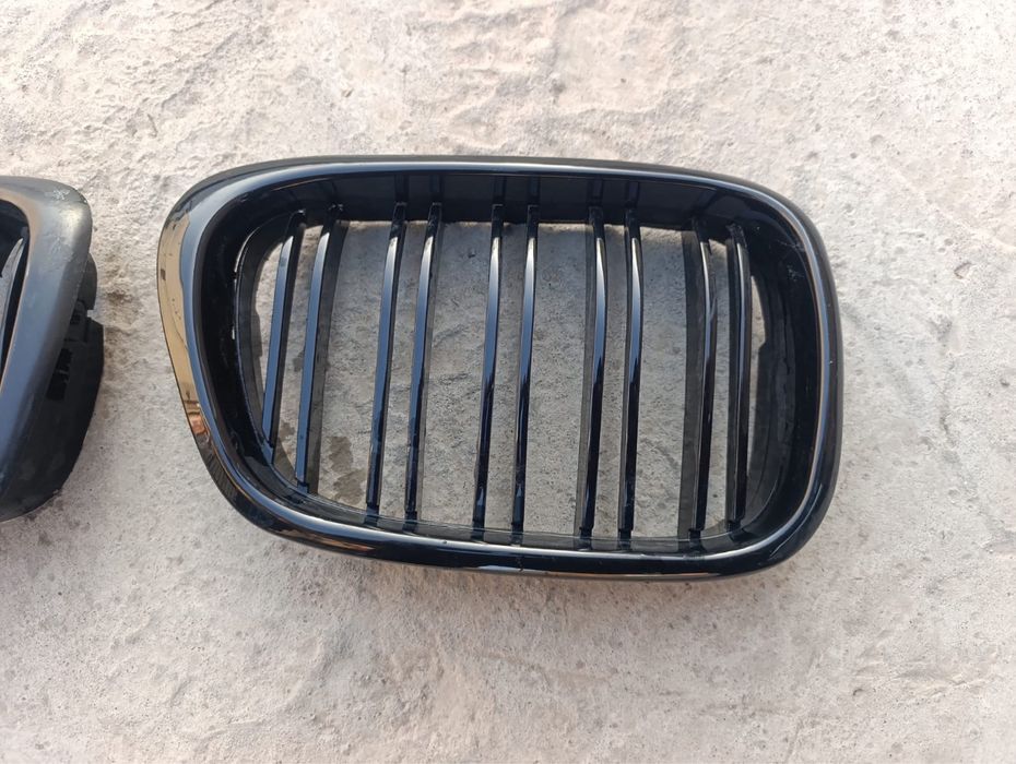 Решетка BMW E38