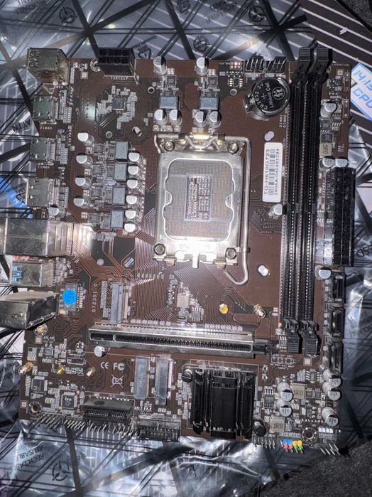 Материнская Плата чипсет H610M сокет LGA1700