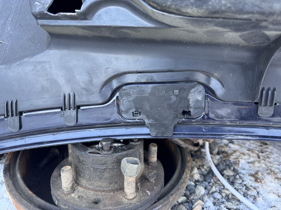 Mercedes 210 капот