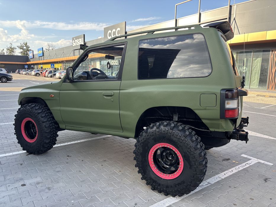 Mitsubishi Pajero mk2 3.0 V6