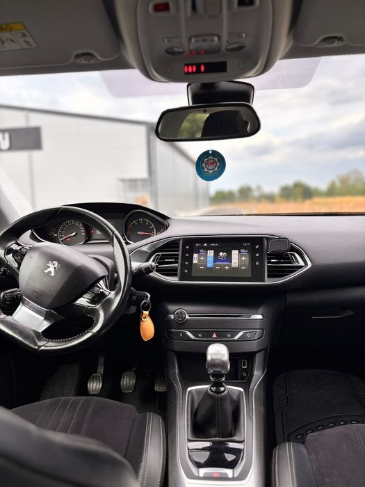 PEUGEOT 308 2014 — imagine 4