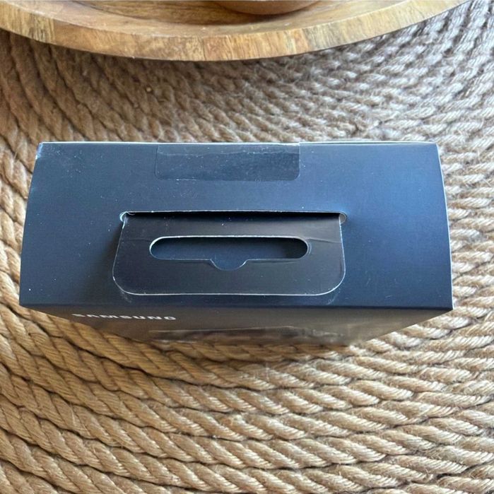 Samsung Portable SSD T9 4TB - НОВЫЙ