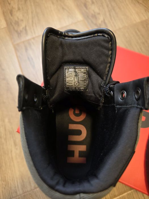 Мъжки обувки Hugo Boss