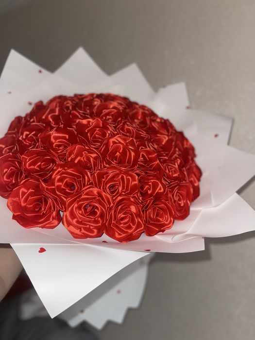 Букет из атласной ленты