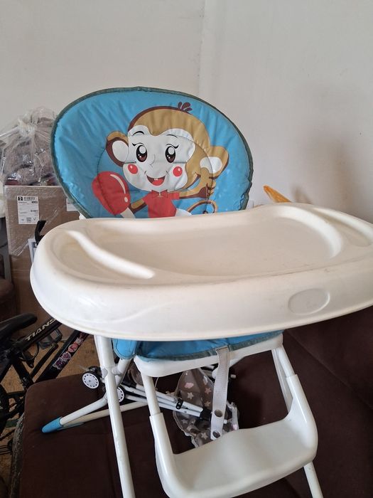 Стульчик для кормления