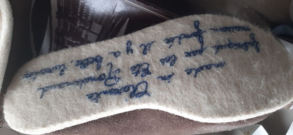 Papuci de casă din blană