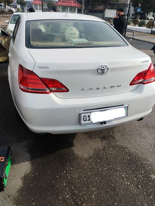 Продаётся Toyota Avalon Limited 3500 Lux