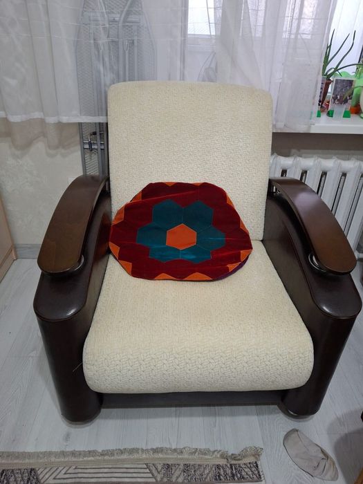 Набор кресел в отличном состоянии