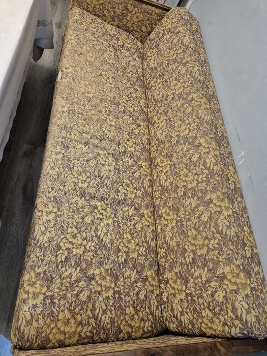 Диван б/у. Почти бесплатно