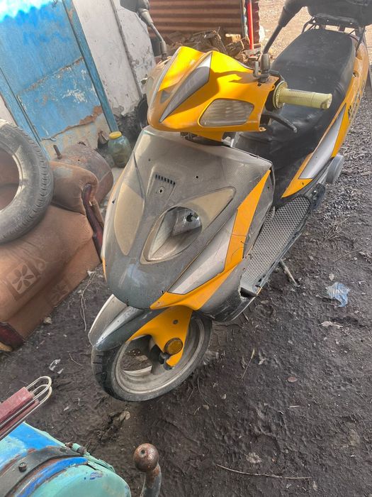 Мопед 150 кубов.
