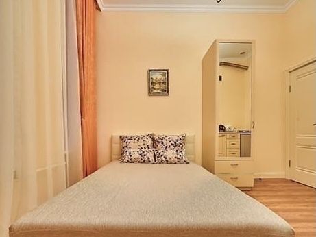 Квартира  посуточно Революция