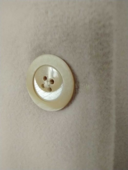 Jacheta Palton lina bej,captusit, gluga, buzunare CA NOU - 395 lei