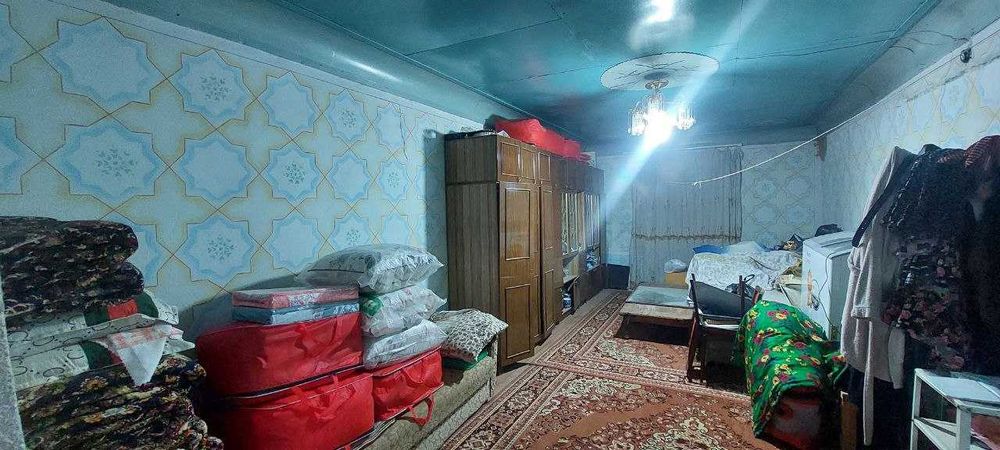 Ҳужжати тоза Қаршида шинам ва кенг ҳовли сотувда