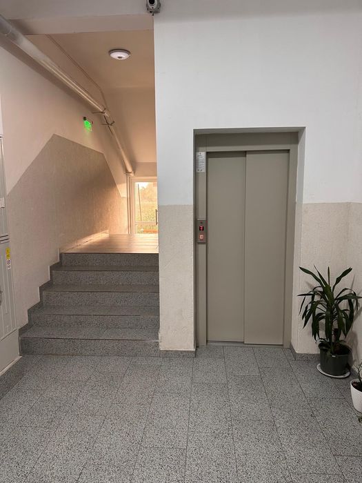 Garsonieră de închiriat la 350 euro/lună în zona Militari