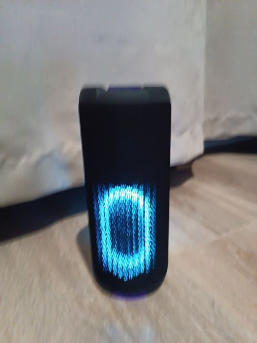 Портативная  блютуз колонка