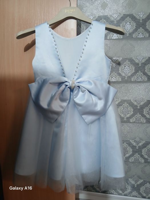 Платье продам для девочек