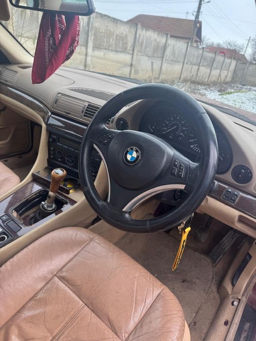 Bmw seria 7 728i e38 manual
