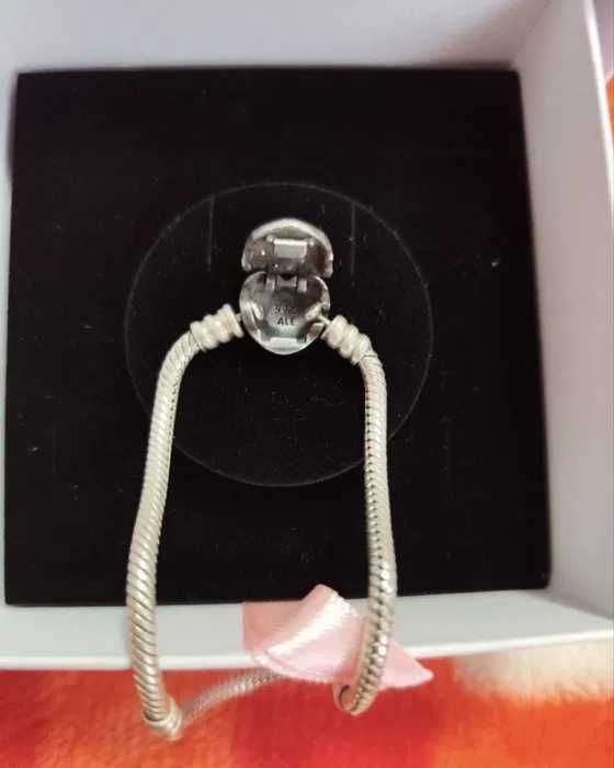 Оригинална Гривна Pandora