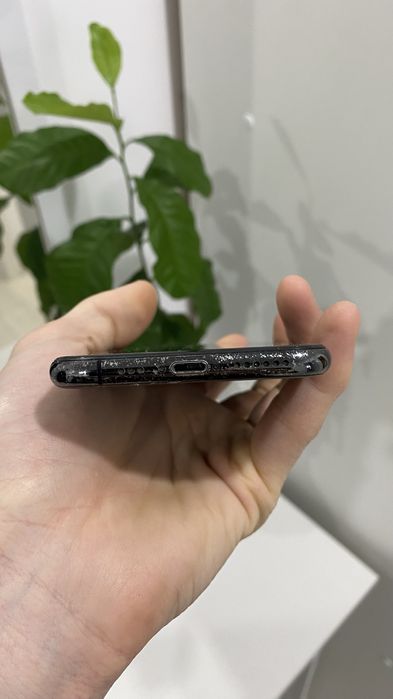 iPhone XS 64GB — недорого