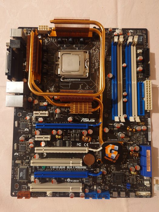 Placă de bază Asus ROG Striker Extreme