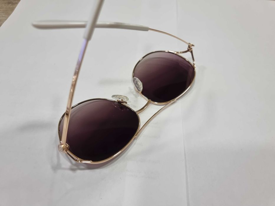 Дамски слънчеви очила Guess