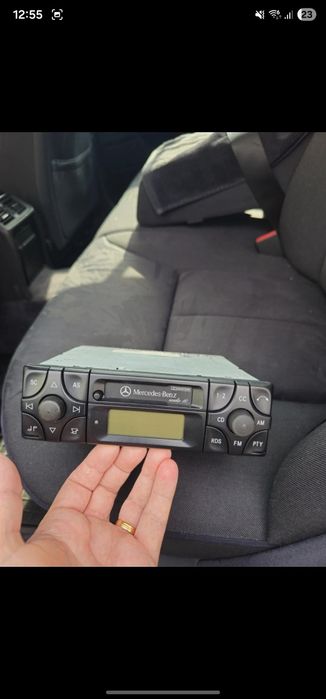 Radio casetofon și CD Becker Mercedes