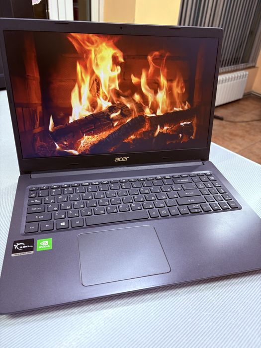 Ноутбук  acer  в хорошем состоянии