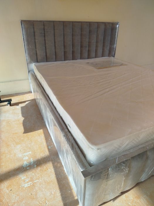 Sotiladi yangi ikki kishilig yotoq xona mebeli . Sifatli 100%