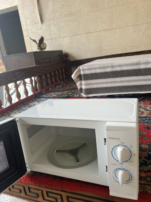 Микроволновка JG