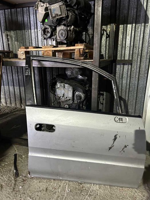 Контрактные двери для японских автомобилей