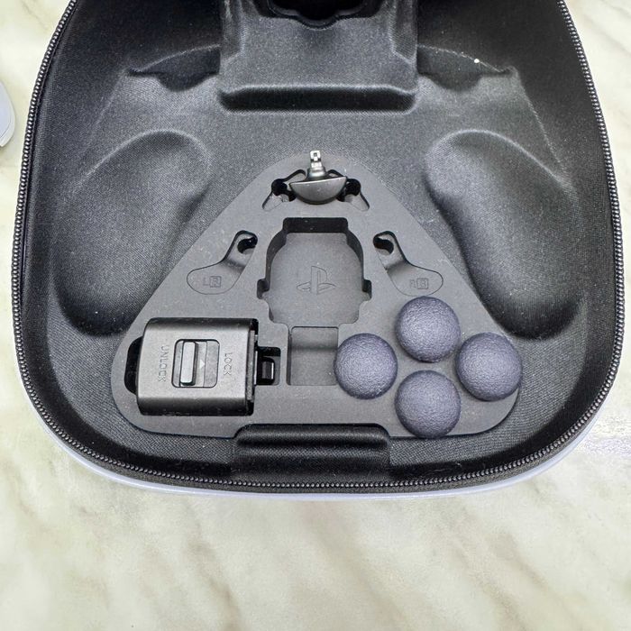 Controller PlayStation 5 DualSense Edge Hunt White Zeus Amanet Vitan