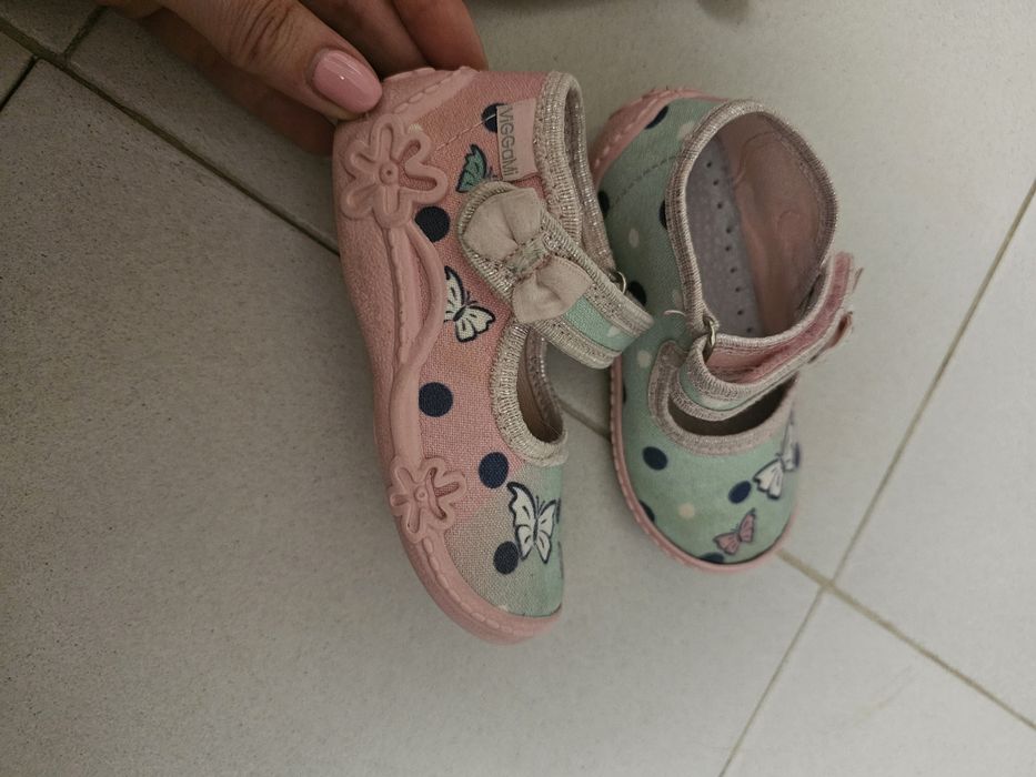 Детски дишащи пантофки 4бр