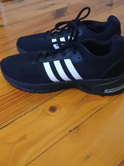 Маратонки ADIDAS