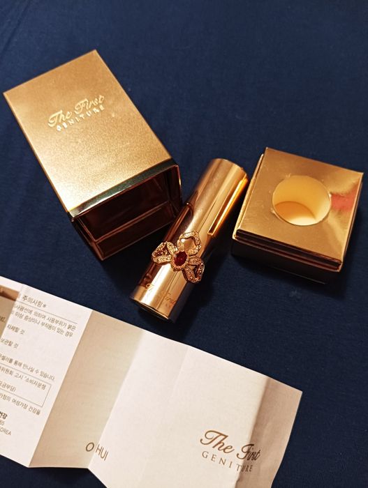 Памада , шикарное качество,корейская