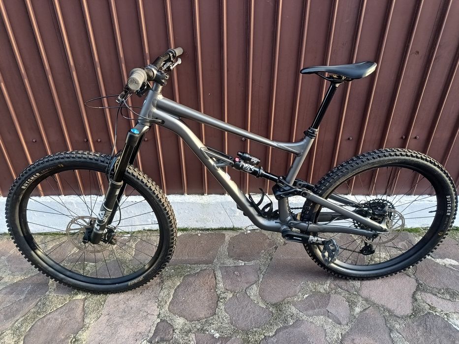 Specialized Status 29/27.5 mullet