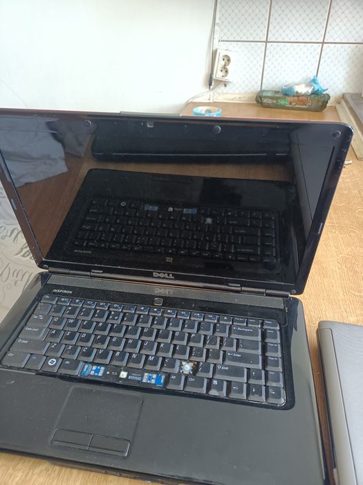 Vând laptop stare bună