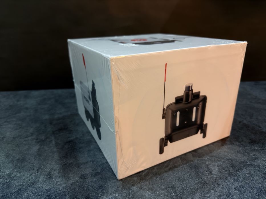 Игрушка Яндекс робот-доставщик