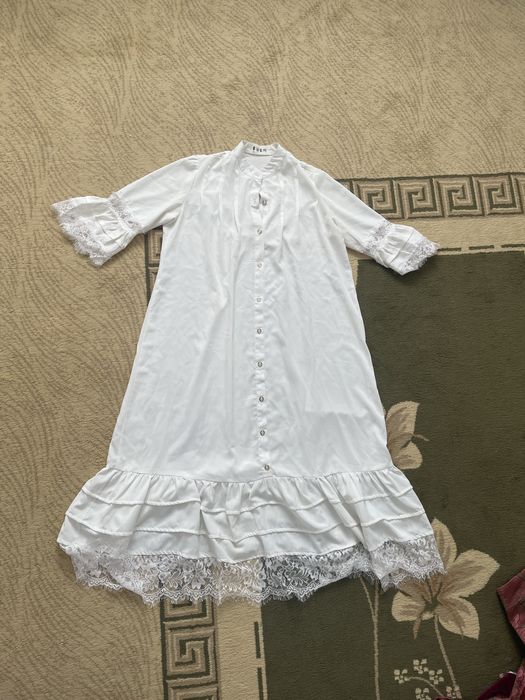 Женская одежда 48/50 размера