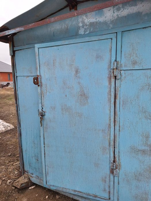 Продам вагончик металлический