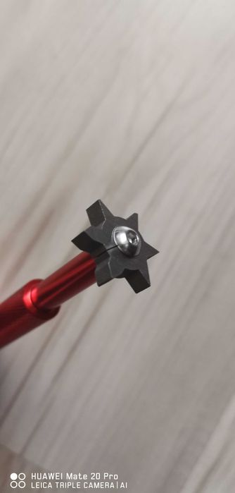 Уред за почистване на голф стикове