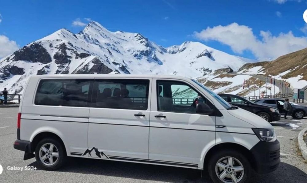 Inchriere microbuz 8+1 locuri rent a car 9 sits